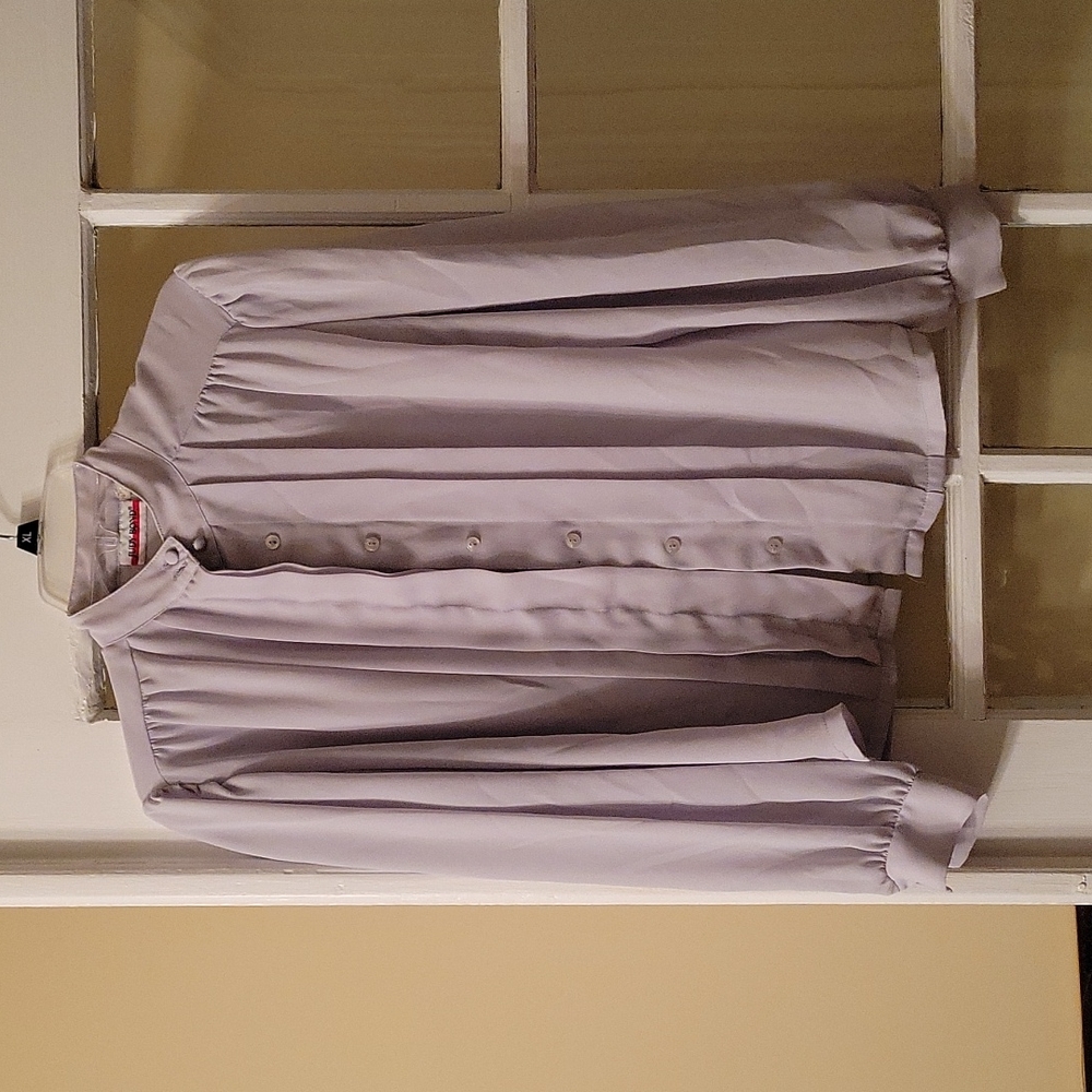 Judy Bond long sleeve button down blouse